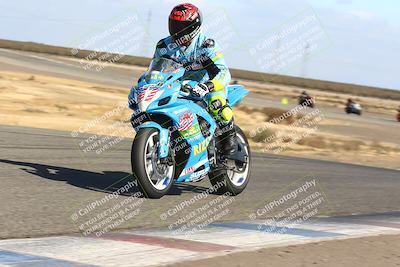 media/Nov-03-2024-TrackDaz (Sun) [[44580f4982]]/B Group/1220pm (Wheelie Bump)/